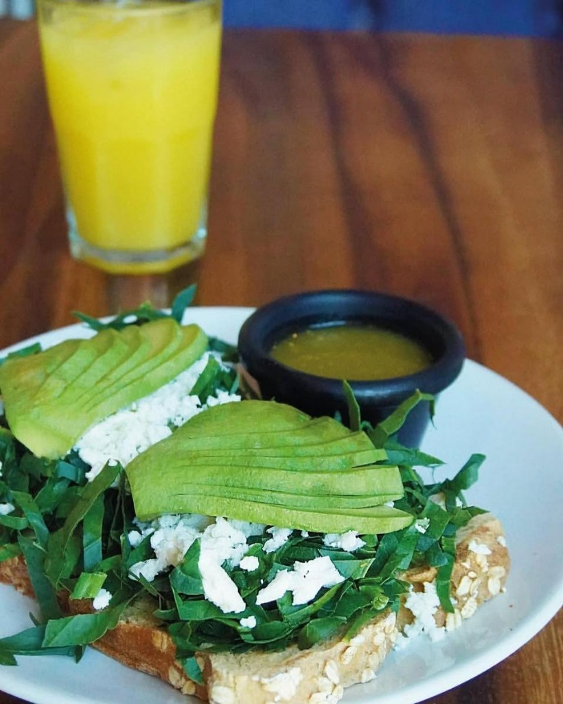 Spinach Toast de Avena